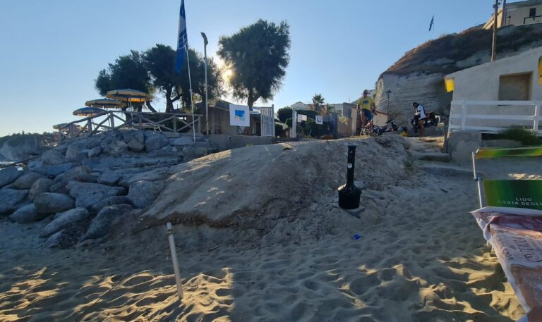 Tropea, Piserà: «Accessi al mare in pessime condizioni, s’intervenga» – Foto