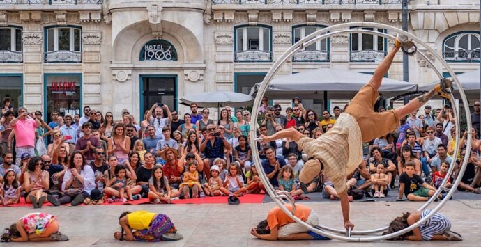 Buskers on the Road: due week-end con gli artisti di strada sulla Costa degli Dei