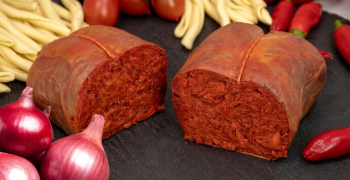 La ‘nduja sale in cattedra: a Spilinga apre i battenti l’Accademia di cucina mediterranea