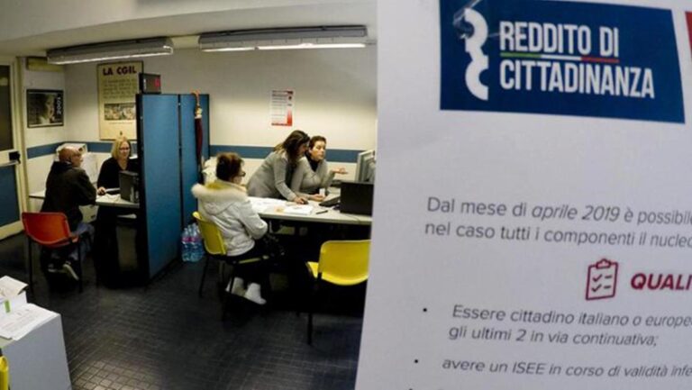 Reddito di cittadinanza sospeso a oltre 900 vibonesi