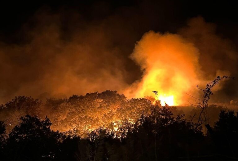 Incendi a Drapia: scenario da incubo, danni pure nella zona della Cittadella di Padre Pio