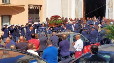 Vibo, l’ultimo saluto all’ispettore Concesso Scarfone della Polizia Stradale