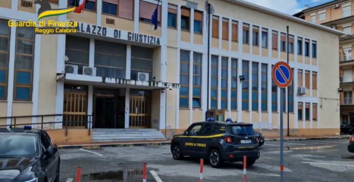 Bonus facciate per lavori mai realizzati nel Reggino, 31 indagati e sequestri per 52 milioni