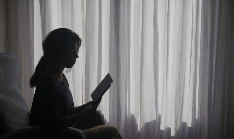 “Per amore e per poesia”, a Briatico la presentazione del volume di Enza Romeo
