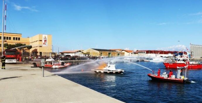 Distaccamento portuale dei vigili del fuoco, un servizio vitale per il territorio costiero vibonese