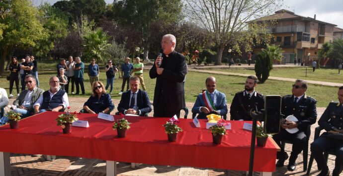A Mileto il parco “Nicholas Green”, il sindaco: «Usciti dall’oblio». I genitori ringraziano con una lettera