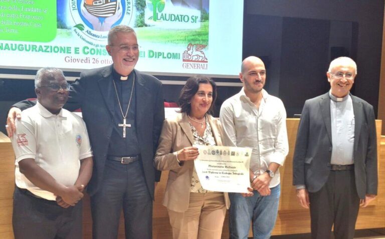 Ionadi, Mariarosaria Bertuccio premiata alla Pontificia Università gregoriana