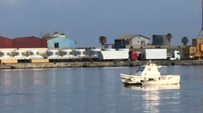 Porto di Vibo Marina: Banchina commerciale al completo, spazi insufficienti
