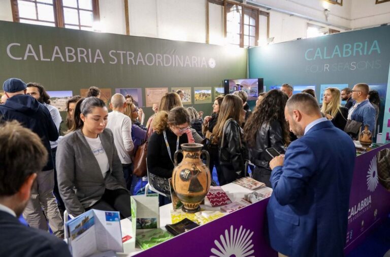 Successo della regione Calabria alla Borsa Mediterranea del Turismo Archeologico di Paestum