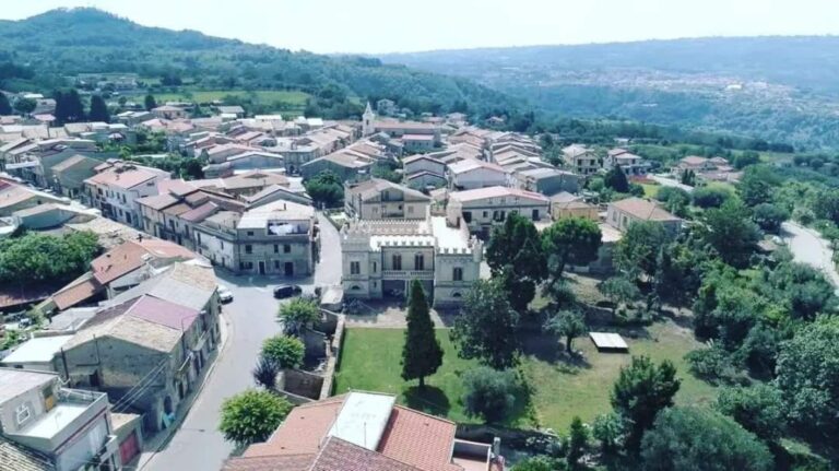 Tutto pronto a Caria per l’apertura dei laboratori natalizi
