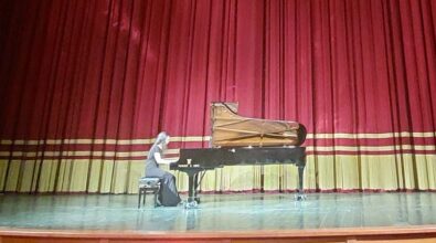 Mileto, successo per il concerto benefico del Cmi al Politeama
