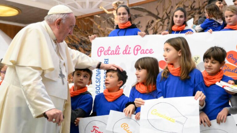 “I bambini incontrano il Papa”, anche un gruppo del Vibonese tra i calabresi a Roma