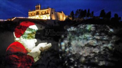 La magia del Natale rivive nelle luminarie artistiche di Tropea: focus a LaC Storie – Video