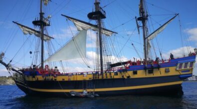 Approda nel porto di Vibo Marina una “nave corsara” francese