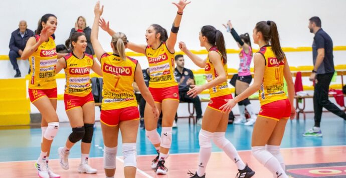 Volley femminile, la Tonno Callipo Vibo inarrestabile contro la Elio Sozzi