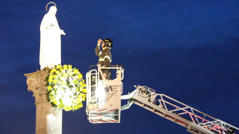 Mileto: il gesto di venerazione a Maria nel giorno dell’Immacolata