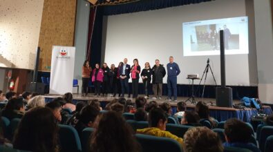 Successo di pubblico a Vibo Valentia per il docufilm “I mille cancelli di Filippo”