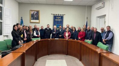 Eventi natalizi a Cessaniti, le associazioni e i parroci incontrano il commissario Raimondo