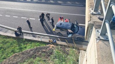 Incidente sull’A2 tra Pizzo e Lamezia: a bordo dell’auto il governatore Occhiuto – Foto