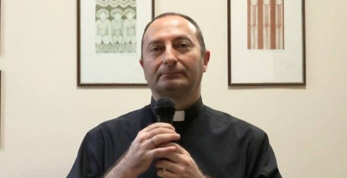 Parroco attacca Papa Francesco: «È un usurpatore». Scomunicato dal vescovo