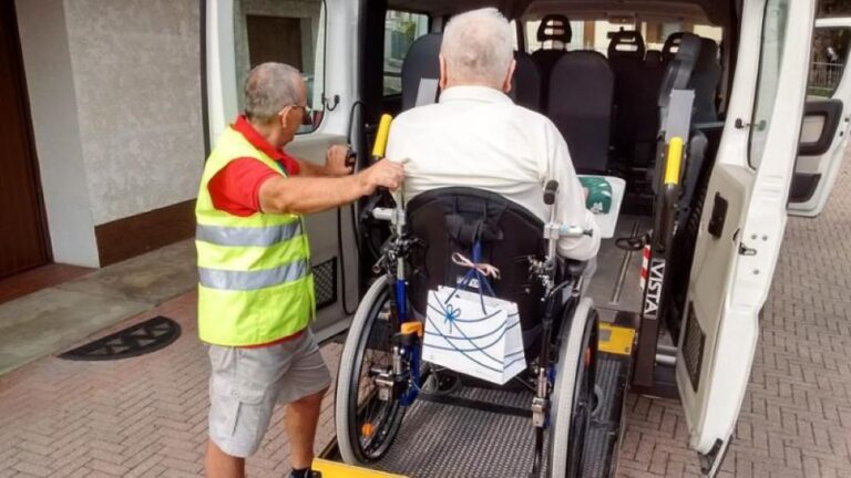 Vibo, trasporto sociale per favorire la mobilità delle persone in condizione di disabilità