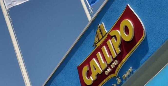 Colpi di pistola contro il magazzino dell’azienda Callipo: indagini in corso