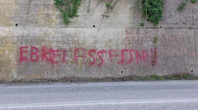 Scritta antisemita alle porte di Tropea, nuovo messaggio d’odio dopo il caso di Parghelia