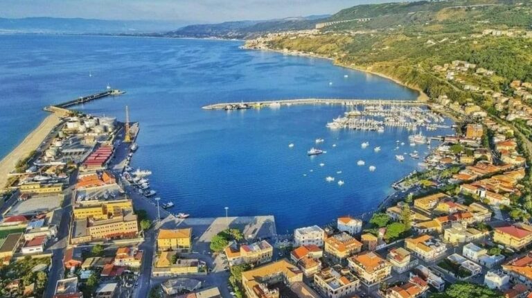 Le falsità storiche su Porto Santa Venere anche sul sito del Comune di Vibo e Wikipedia