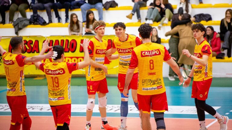 Volley, la Tonno Callipo vince ma con fatica contro Messina