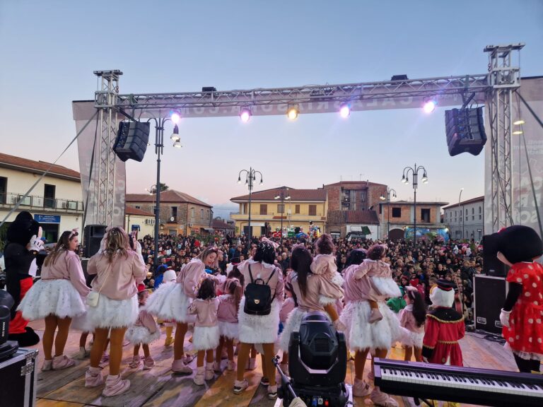 Mileto, gli assessori Galloro e Dimasi stilano il bilancio del carnevale in maschera