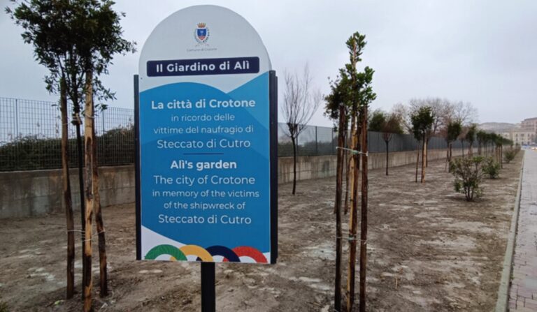 Inaugurato il Giardino di Alì per ricordare le vittime del naufragio di Cutro