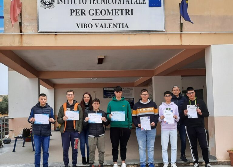 Giochi matematici: l’istituto Iti-Itg di Vibo vola a Palermo per la fase nazionale