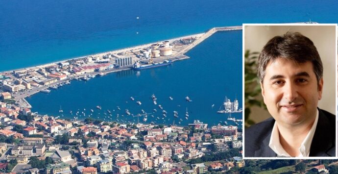 Porto Vibo Marina, Lo Schiavo: «Escluso dal Fondo sviluppo e coesione, finanziati altri scali»