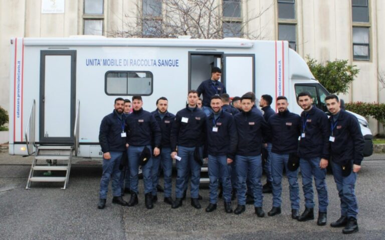 Scuola di Polizia, gli allievi agenti aderiscono alla “Maratona del donatore”