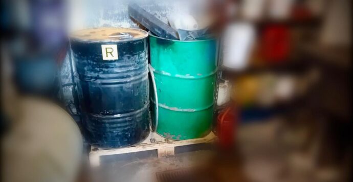 Scoperto un deposito di stoccaggio illecito di rifiuti speciali liquidi a Soriano