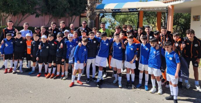Calcio giovanile: una bella esperienza in Sicilia per gli atleti della Bulldog Vibo