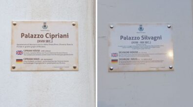Palazzi storici a Nicotera, installate targhe per raccontarne la storia