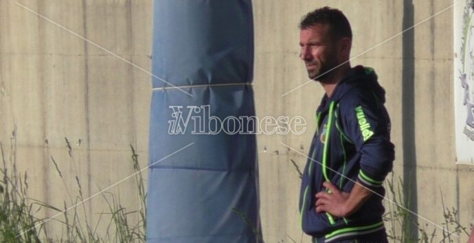 Promozione B, il San Nicola-Chiaravalle cade ma mette paura alla Virtus Rosarno. Sisi: «Gran primo tempo, nella ripresa abbiamo subìto la loro fisicità»