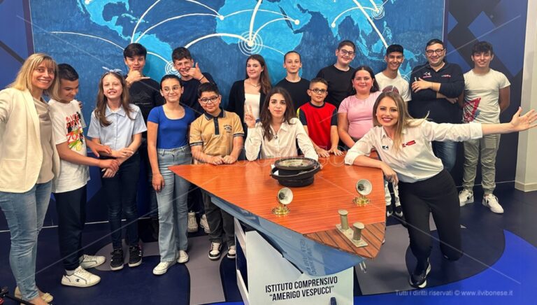Il telegiornale dei ragazzi torna su LaC Tv, oggi il quarto appuntamento con Tg Young – Video