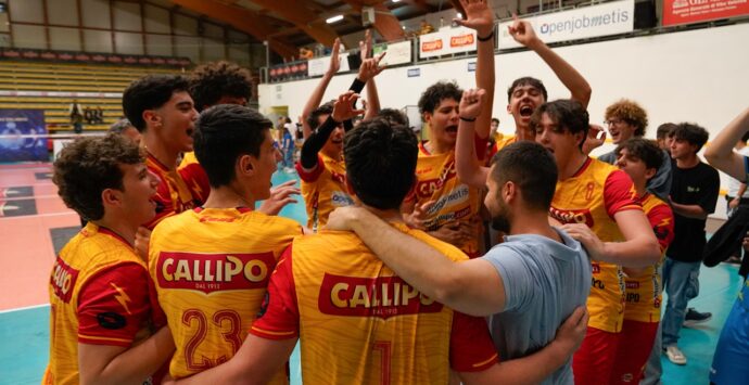 Tonno Callipo, trionfo agrodolce per l’Under 17 che viene promossa in Serie B ma non potrà giocarci