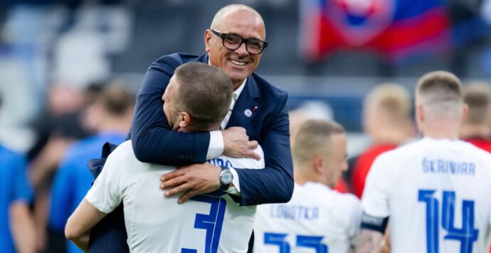 Euro 2024, Cessaniti “contro” Inghilterra: la Slovacchia dell’allenatore vibonese Calzona passa agli ottavi