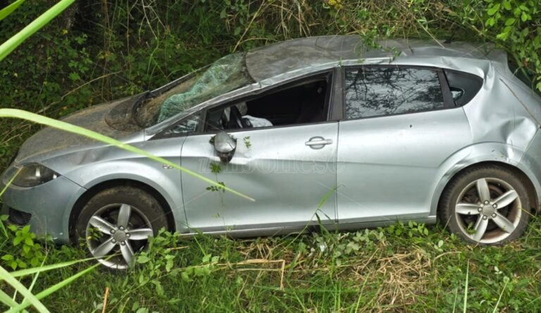 Incidente a Capistrano, auto perde il controllo e finisce in una scarpata