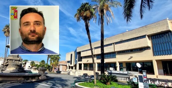 «Amore farà caldo stanotte», condannato a 16 anni il poliziotto che con un messaggio in codice avvertì il rampollo di ‘ndrangheta della Piana