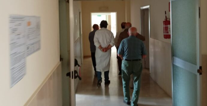 Casa comunità all’interno dell’ospedale di Serra, al via i lavori. Il Comitato San Bruno: «Quale futuro per il nosocomio?»