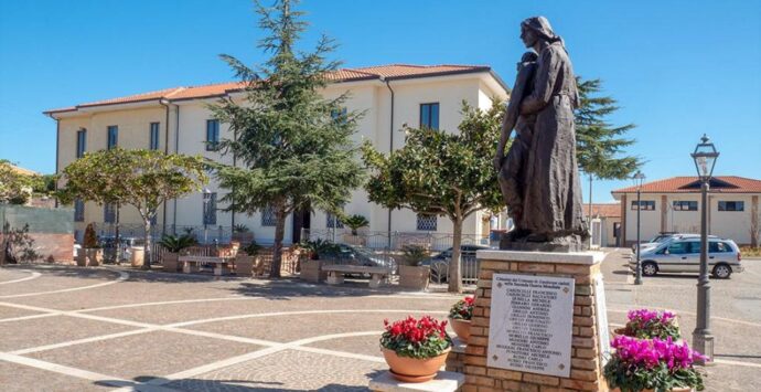 Zambrone in lutto, comunità attonita per la morte sul lavoro di due concittadini