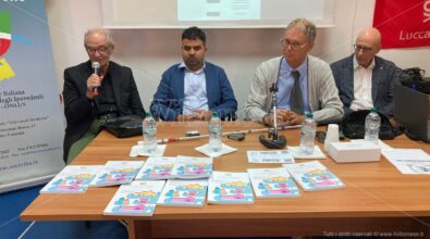 La tecnologia in aiuto a ciechi e ipovedenti: presentato a Vibo innovativo dispositivo per muoversi da soli in città – Video