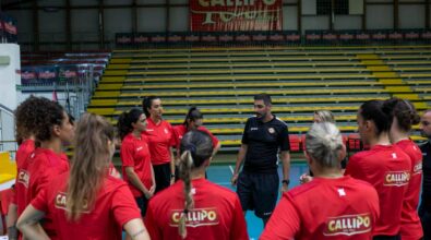 Volley, la Tonno Callipo femminile scalda i motori. Coach Boschini: «Squadra forte per una stagione impegnativa»