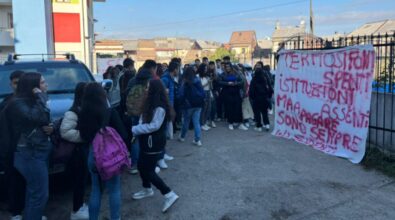 A Serra lezioni a orari alterni per mancanza di riscaldamenti, gli studenti incontrano il presidente della Provincia