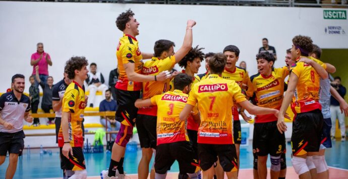 Volley, vittoria netta della Tonno Callipo contro l’Aquila Bronte. Coach Piccioni: «Orgoglioso di questi ragazzi»