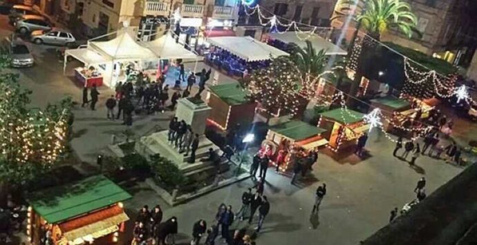 Tropea, quest’anno niente mercatini di Natale. L’associazione Giovani tropeani: «Sostituiti con stand Coldiretti, non potevano convivere?»